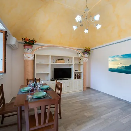- Casa Barbera B